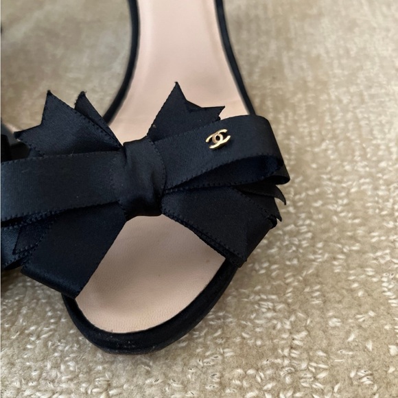 Chanel kitty heel - Picture 7 of 7